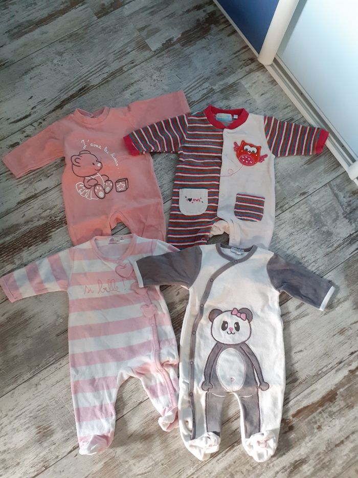 Lot pyjamas