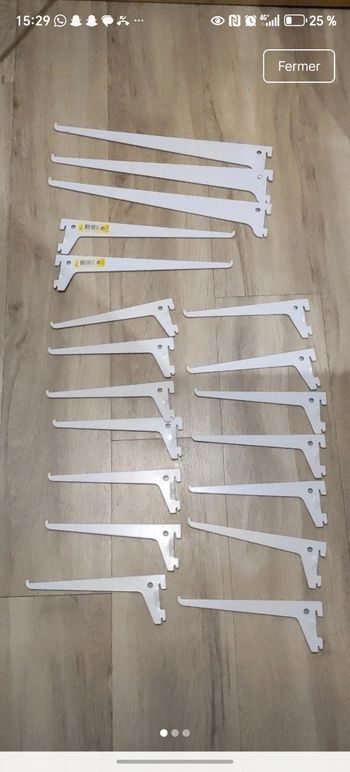 Lot d'équerres pour crémaillère 