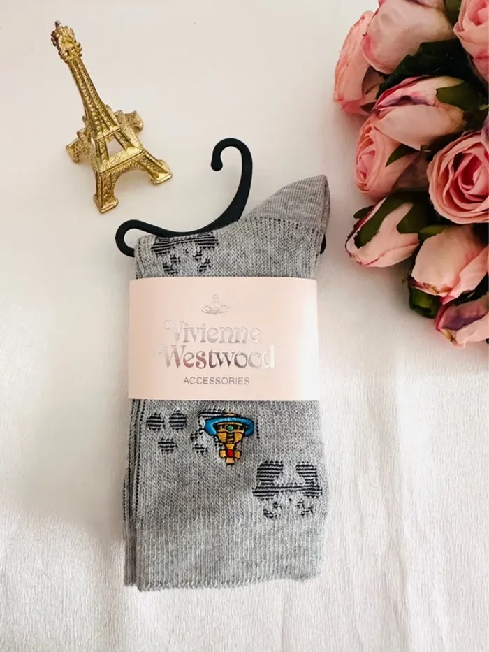 🇯🇵Chaussettes Vivienne Westwood gris clair à motif panda - photo numéro 2