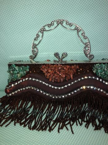 🌼Pochette brodée vintage🌼