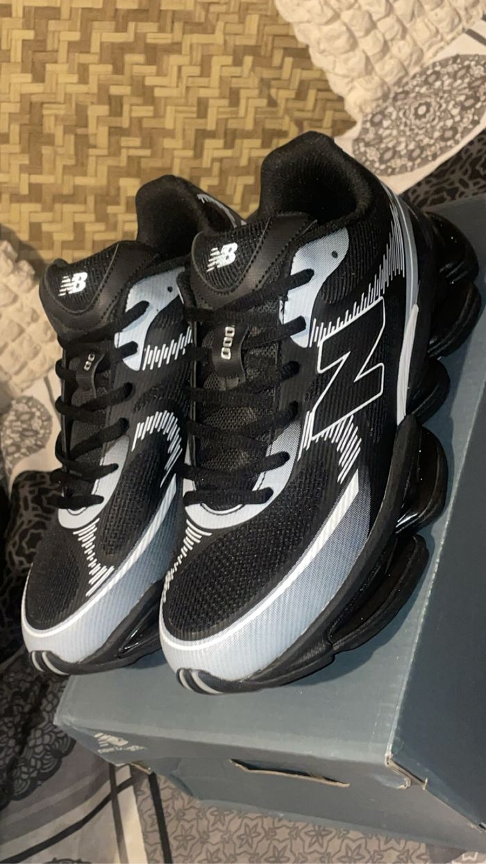 New Balance 2000 Abzorb Noir T42 - photo numéro 2