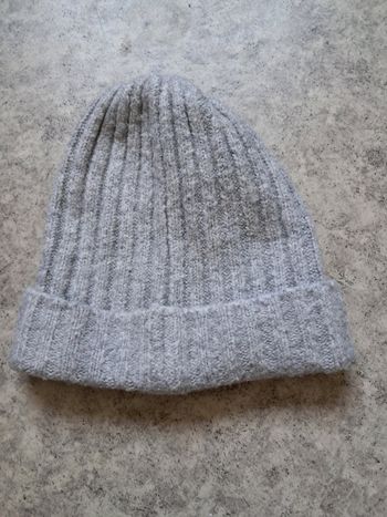 Bonnet gris