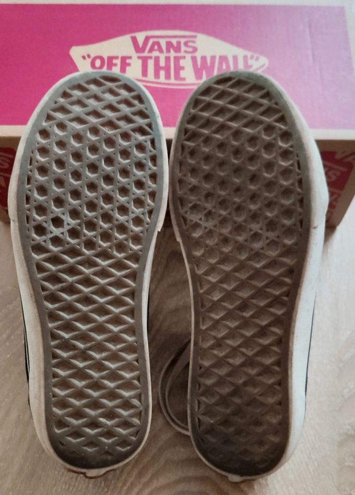 Baskets Vans 35 en bon état - photo numéro 7