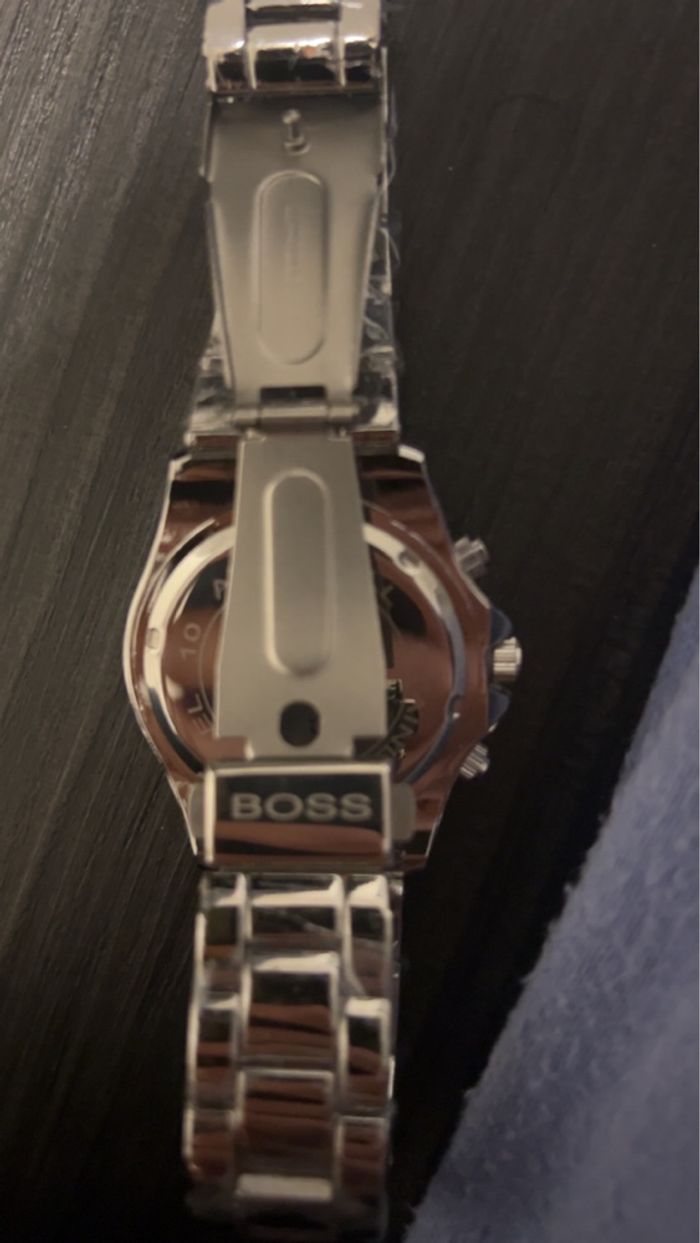 Montre à la mode - photo numéro 2