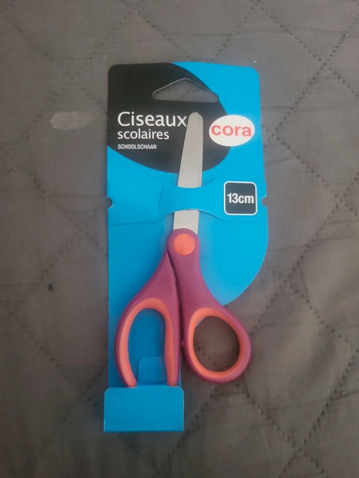 Ciseaux