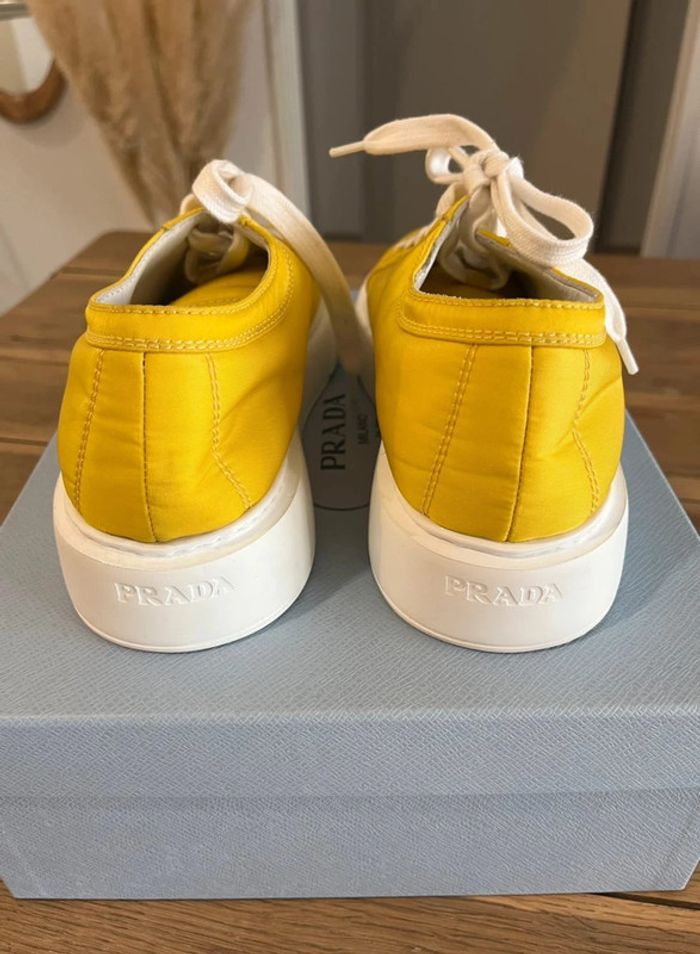 Prada Nylon Gabardine Wheel Low Yellow - photo numéro 5