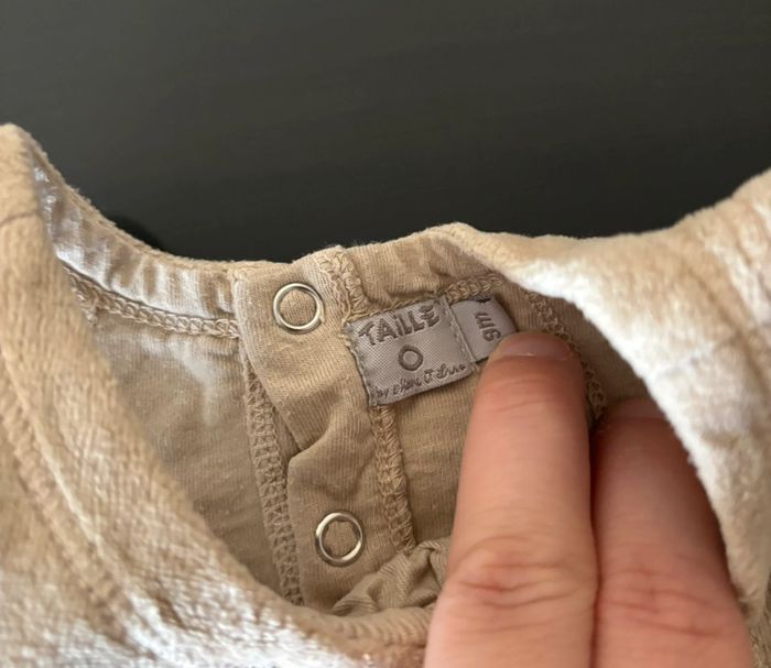 Robe / Taille 9 mois - photo numéro 2
