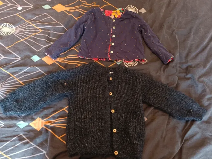 Lot de 2 gilets 3 ans