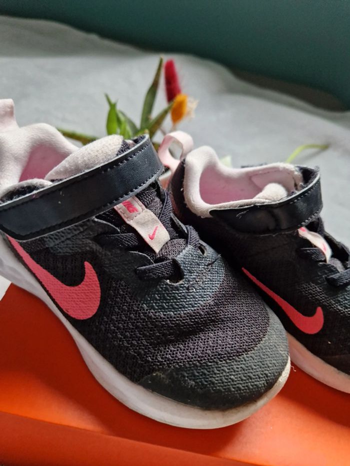 Nike Revolution - photo numéro 2