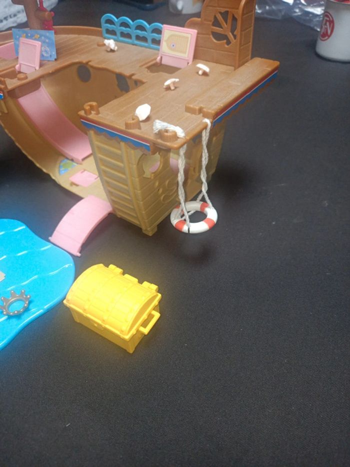 Sylvanian families "bateau chasse aux trésors" - photo numéro 5