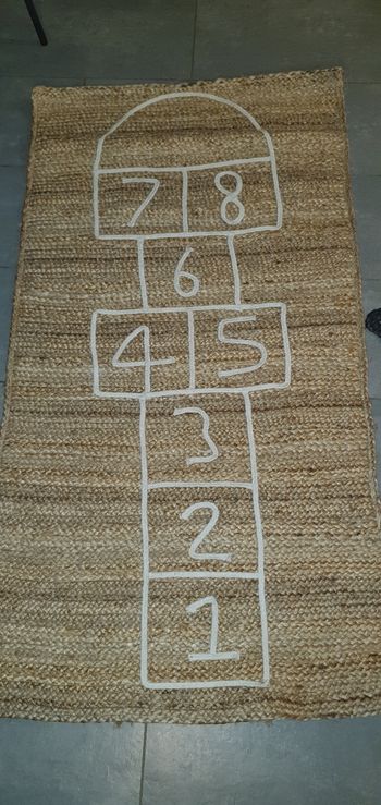 Tapis marelle en jute