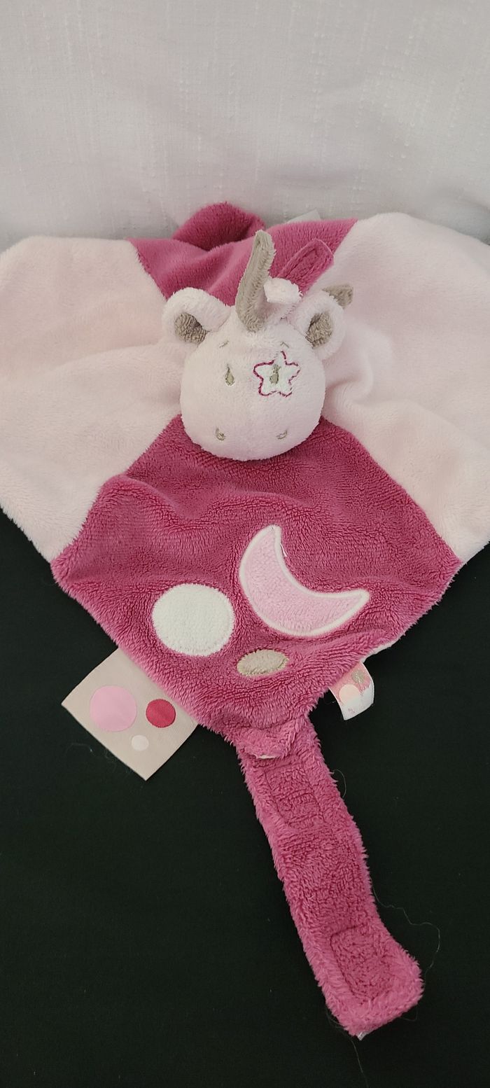 Doudou plat Lucie dragon NOUKIE'S Victoria et Lucie lune rose 24 cm - photo numéro 5