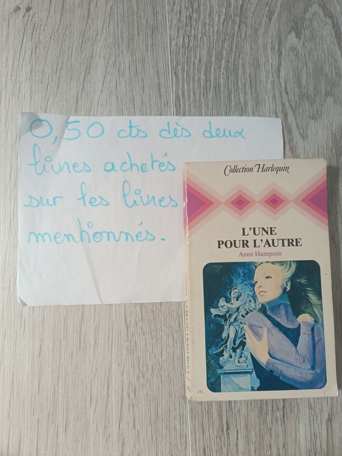 Livre Harlequin collection