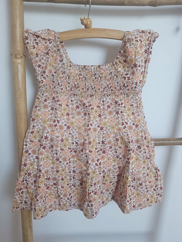 Robe Vertbaudet fleurie taille 3 ans - photo numéro 2