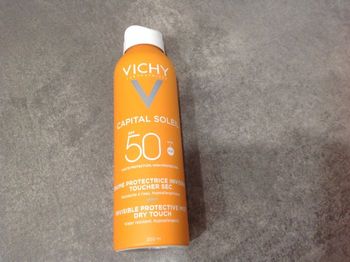 Vichy Capital Soleil brume protectrice invisible SPF50