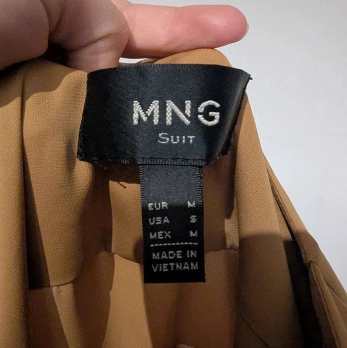 Magnifique chemise moutarde MNG Taille M - photo numéro 6