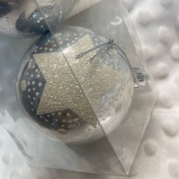 ✨⭐ Boules argentées à motif étoile – lot de 3 ⭐✨