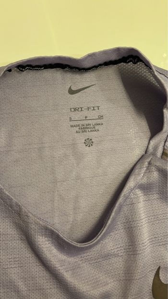 T-shirt Nike - photo numéro 2