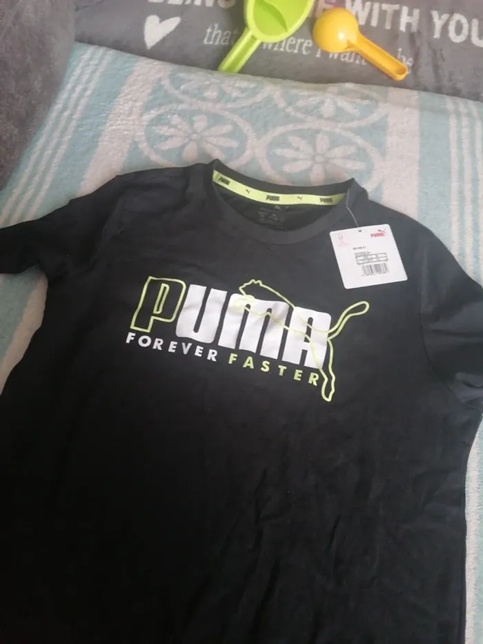 T-shirt neuf Puma 12 ans - photo numéro 3