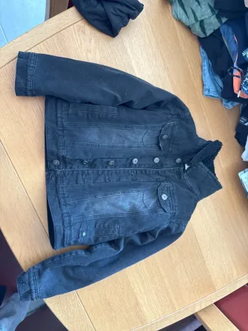 Veste en jean avec fourrure enfant