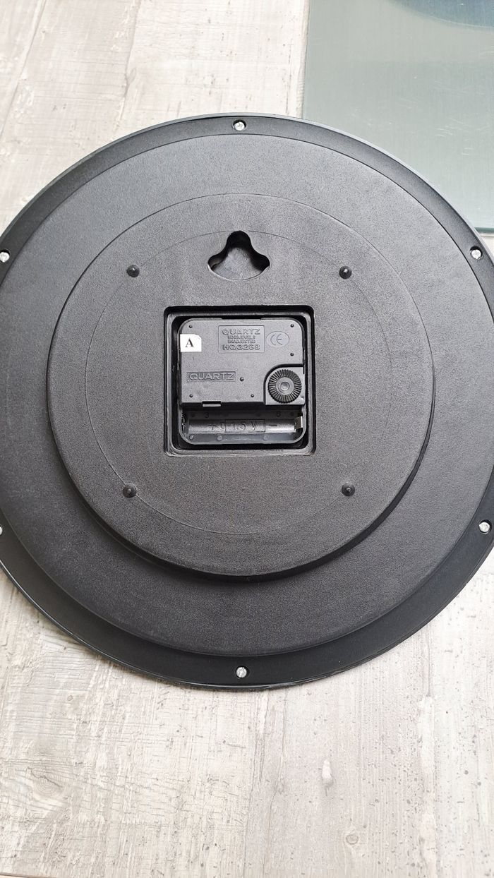 Horloge Bart Simpson - photo numéro 2