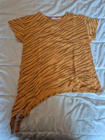 Tee-shirt fille taille 13-14ans