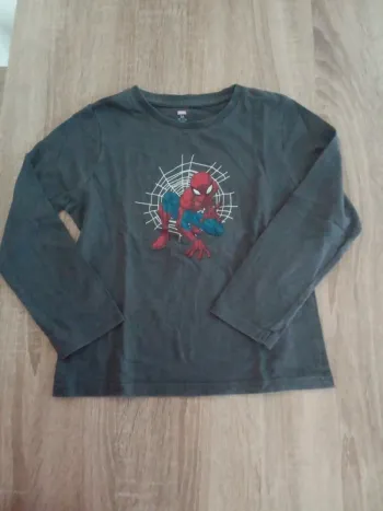 🌹Tee-shirt manche longue 5 ans marvel 🌹