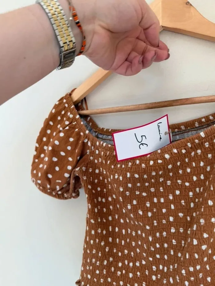Top à pois marron - photo numéro 5