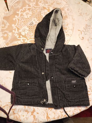 Blouson en velours avec capuche