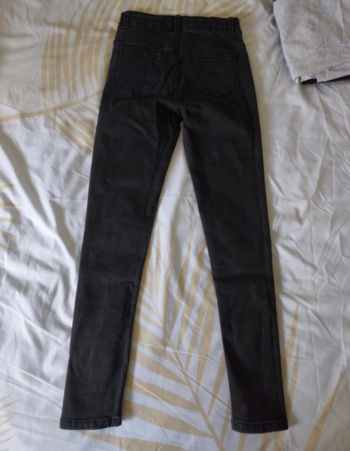 Lot pantalons 10 ans - photo numéro 6
