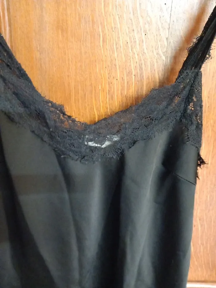🍓débardeur nuisette viscose noir T38 - photo numéro 3