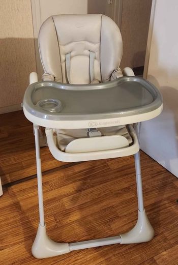 Table à manger pour enfants