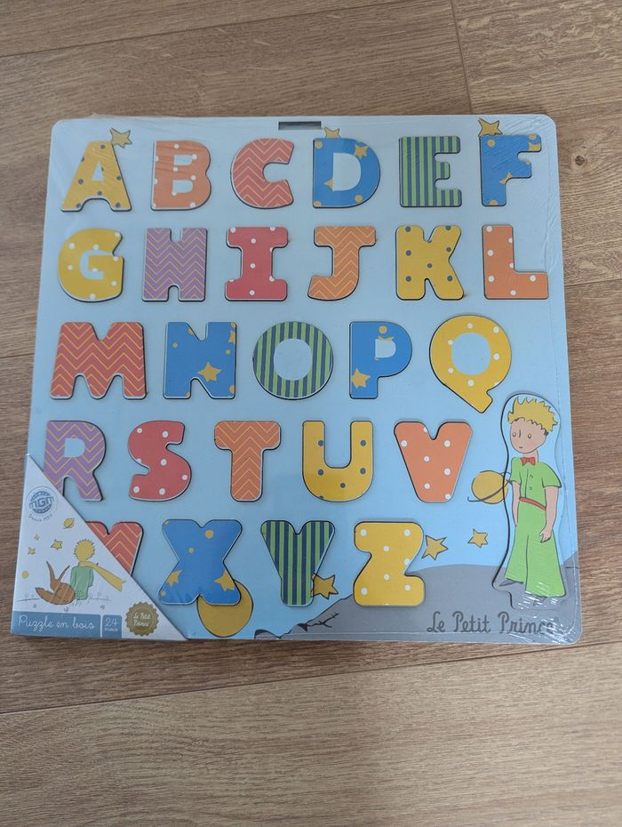 Puzzle bois alphabet Le petit prince  neuf
