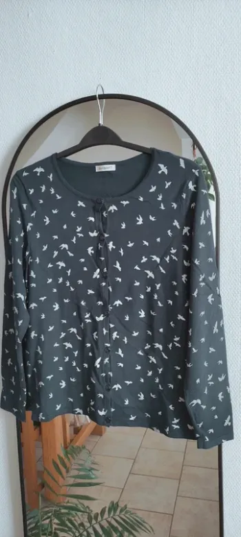 Gilet Damart 42 / 44 neuf