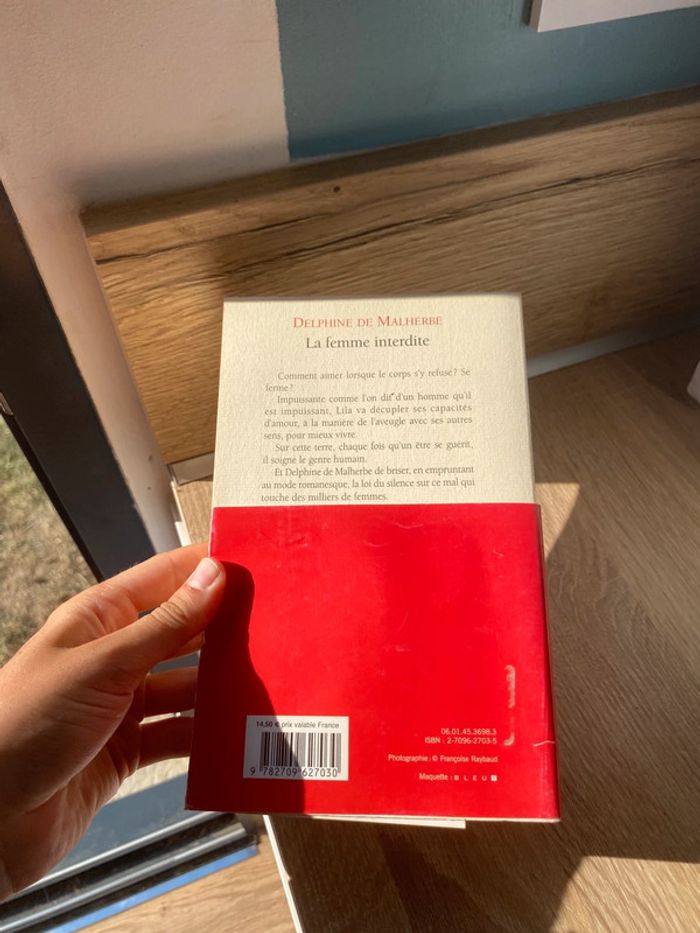 La femme interdite - photo numéro 5