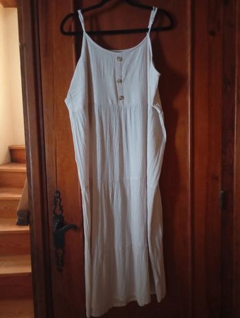 Robe beige T46