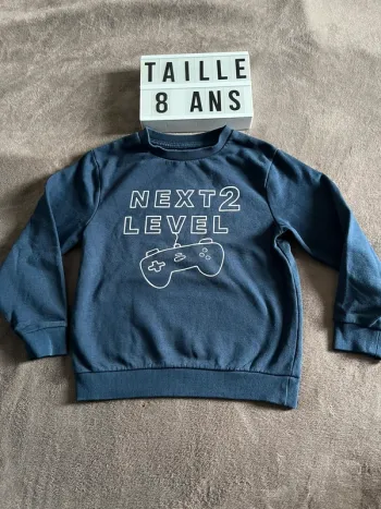 Pull 8 ans