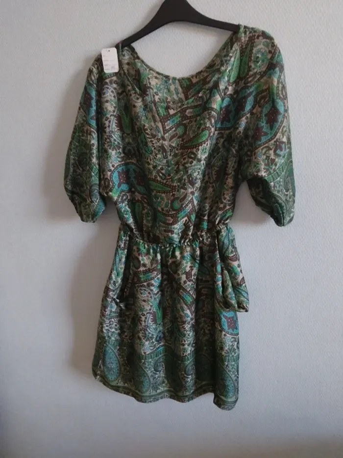 Robe taille 38 - photo numéro 2