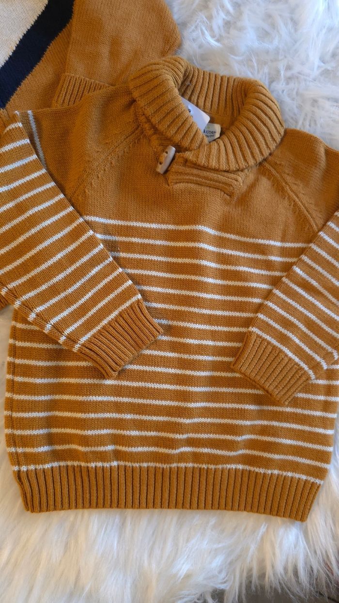Neufs (non portés) 🏷🏷🤩😍💙 pull et gilet 23 mois garçon 💙😍🤩 - photo numéro 3