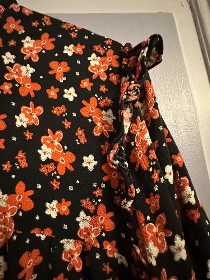 Robe fleurie Zara - photo numéro 4