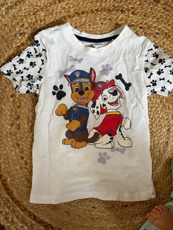 Pyjama 2 pièces pat patrouille 6 ans parfait état - photo numéro 4
