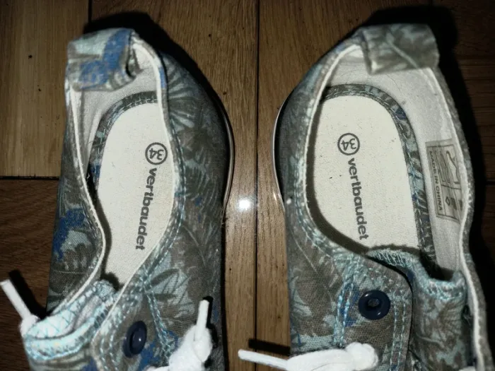 Chaussures taille 34 - photo numéro 2