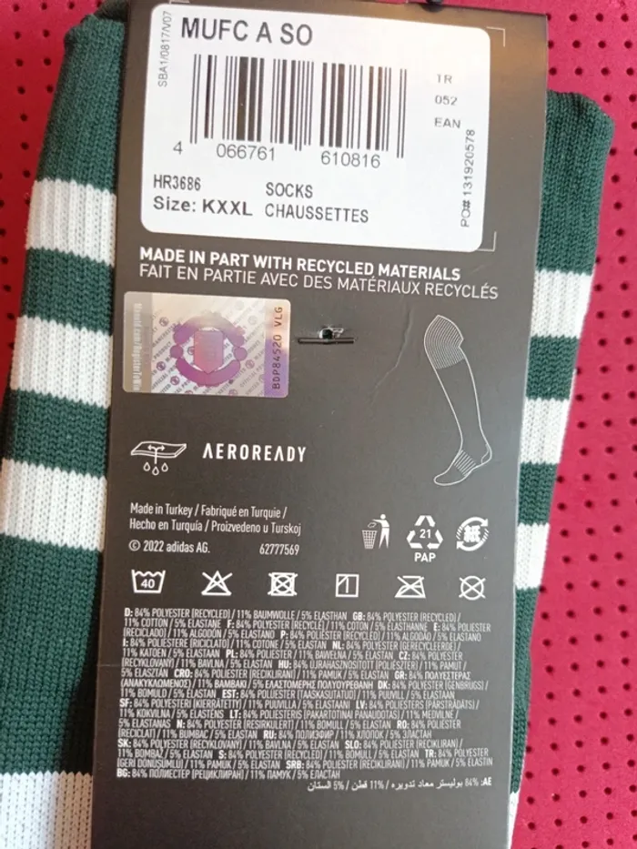 Chaussettes de foot Manchester United, Adidas Authentique Officiel taille 31/33, Neuf - photo numéro 10