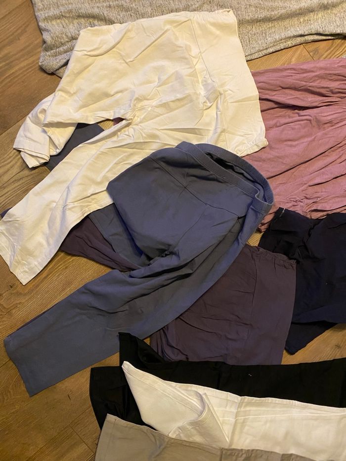 Lot 9 vêtements de grossesse T36 - photo numéro 3