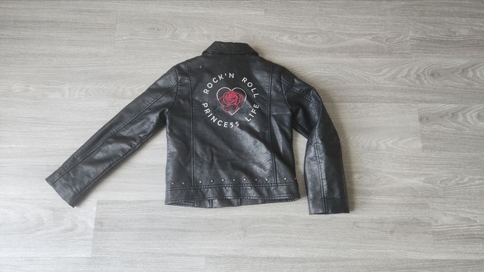 Veste en cuir taille 10 ans - photo numéro 2