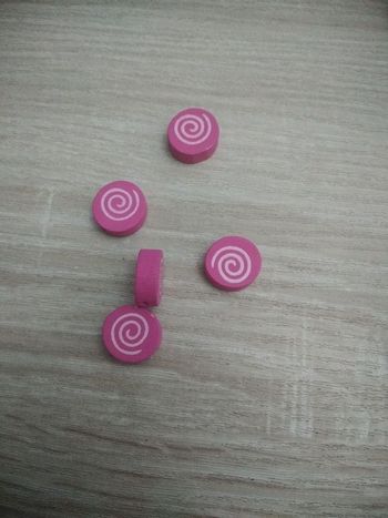 1 lot de 5 perles bois rose