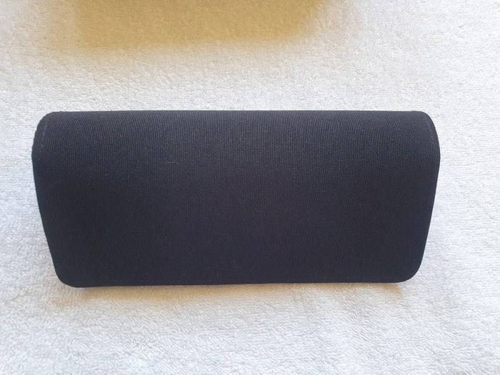 Etui à lunettes avec boite - photo numéro 3