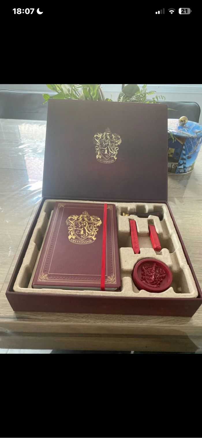 Coffret du futur sorcier griffondor - photo numéro 3