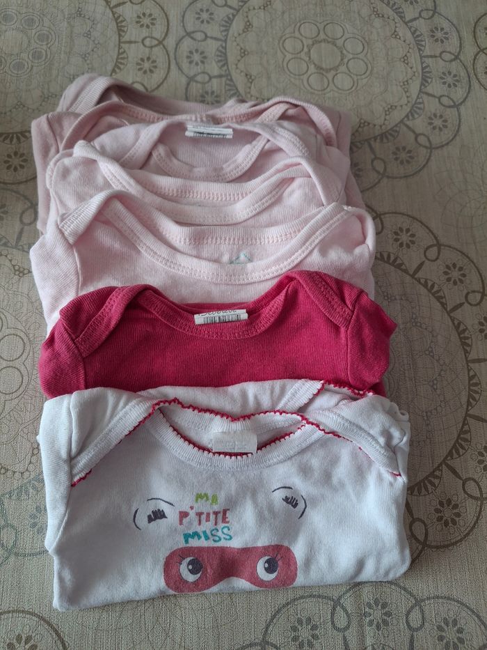 Lot bodys - photo numéro 2