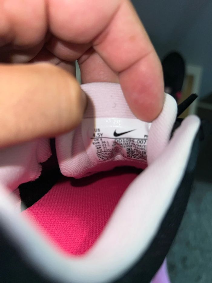 Basket Nike taille 36.5 femme - photo numéro 9